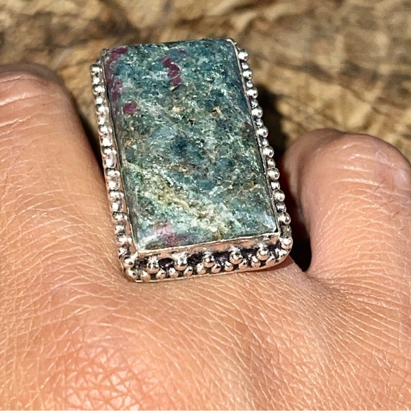 Ruby Fuschite Ring Size 7 1/2 - Picture 2 of 7